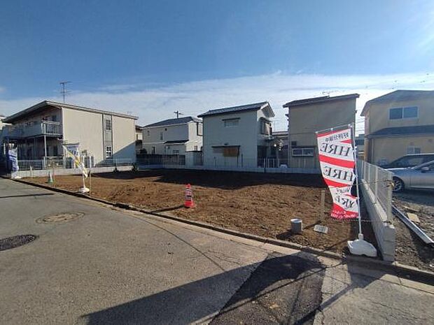 陽当たりのよさを感じられます。ぜひ現地でご覧ください。