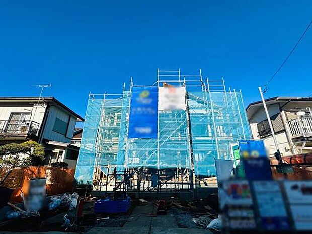 12/26撮影 南道路で陽当たりも十分です。ぽかぽかの陽だまりの住まいが実現します。