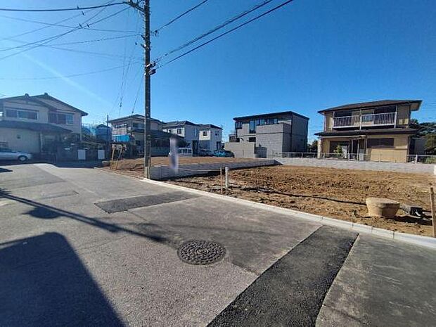 1/9撮影 手前側の区画に2棟建ちます。現在は綺麗な更地です。