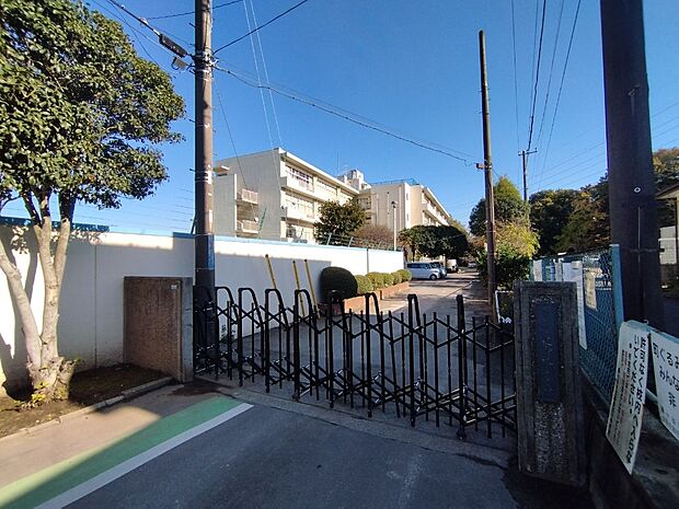 鎌ケ谷市立道野辺小学校まで徒歩17分