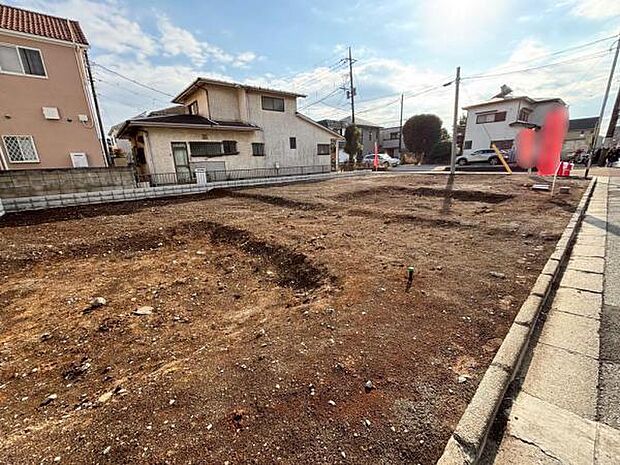 2/12撮影 現在は更地となっており。これから基礎工事に入ります。