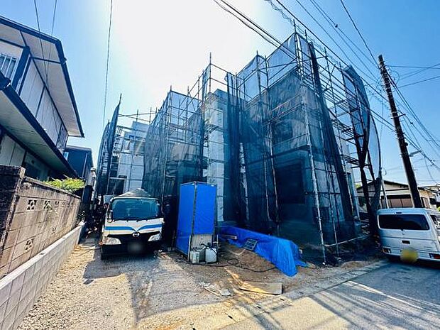 5/18撮影 建物工事が進み、建物の大きさが分かるようになってきました。