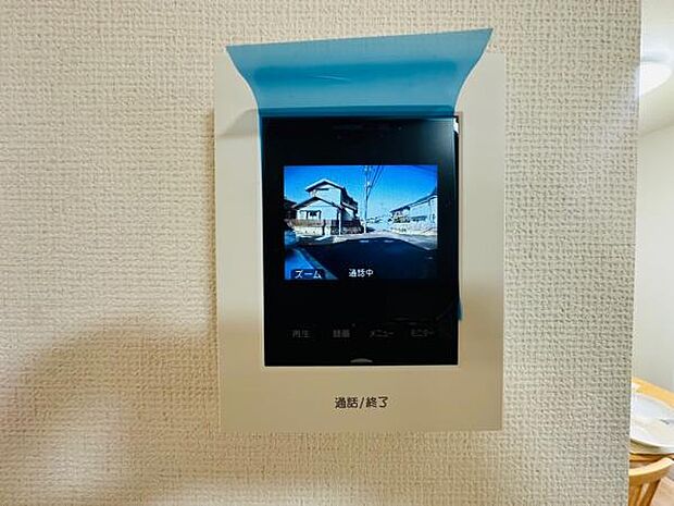 通話や録画も簡単なTVモニター付きインターフォンです。