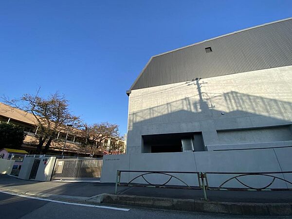 習志野市立谷津小学校まで徒歩6分