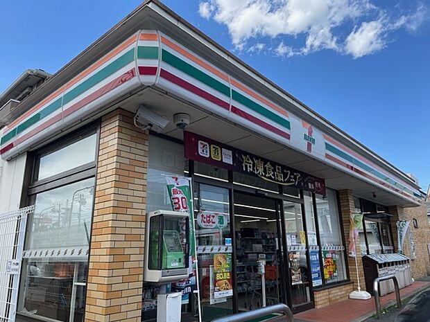 セブン-イレブン 市川鬼高1丁目店まで徒歩9分