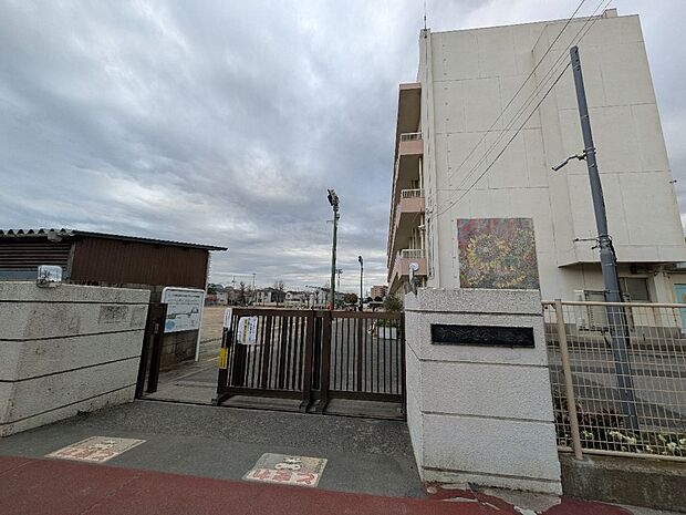 東国分爽風学園 市川市立曽谷小学校まで徒歩11分