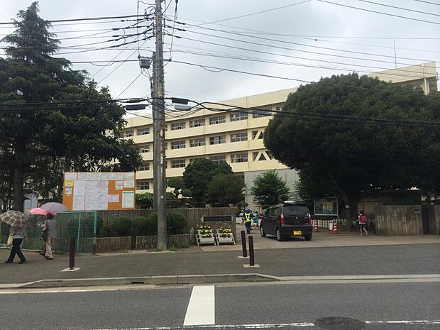 船橋市立坪井小学校まで徒歩14分(選択制)