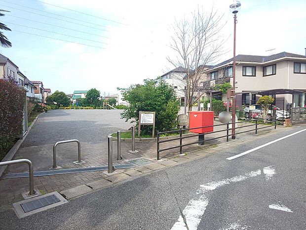 松が丘4丁目みどり公園まで徒歩7分