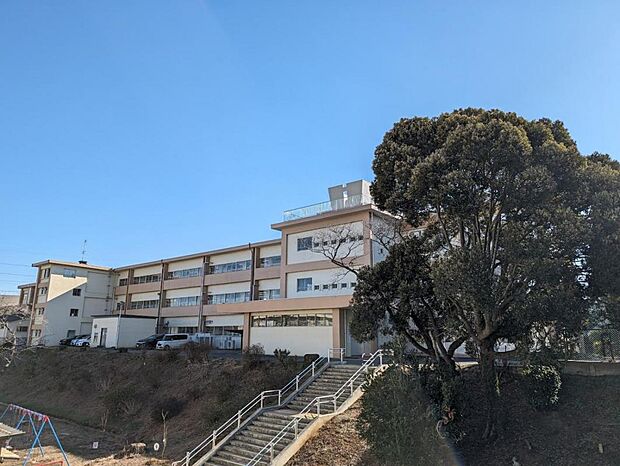 千葉市立川戸中学校まで徒歩7分