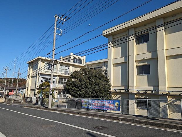 千葉市立川戸小学校まで徒歩7分