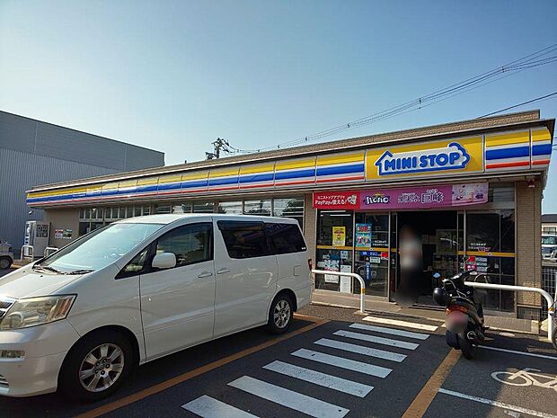 ミニストップ 東習志野5丁目店まで徒歩4分