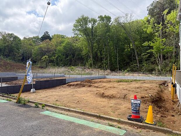 1号棟です。広々とした敷地面積となっています。4/17撮影
