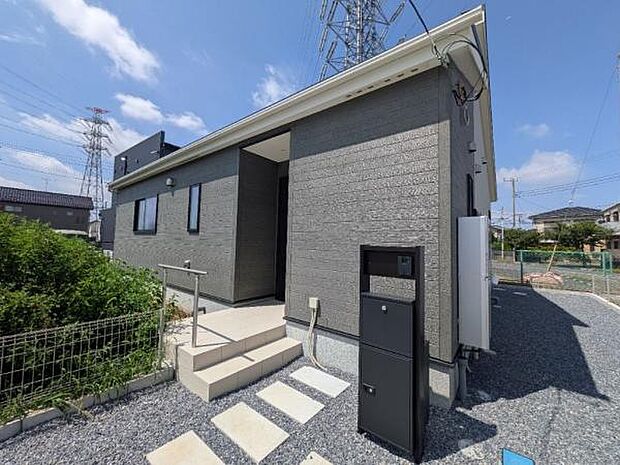 7号棟 分譲地内唯一の平屋住宅です。もちろん内見可能です。
