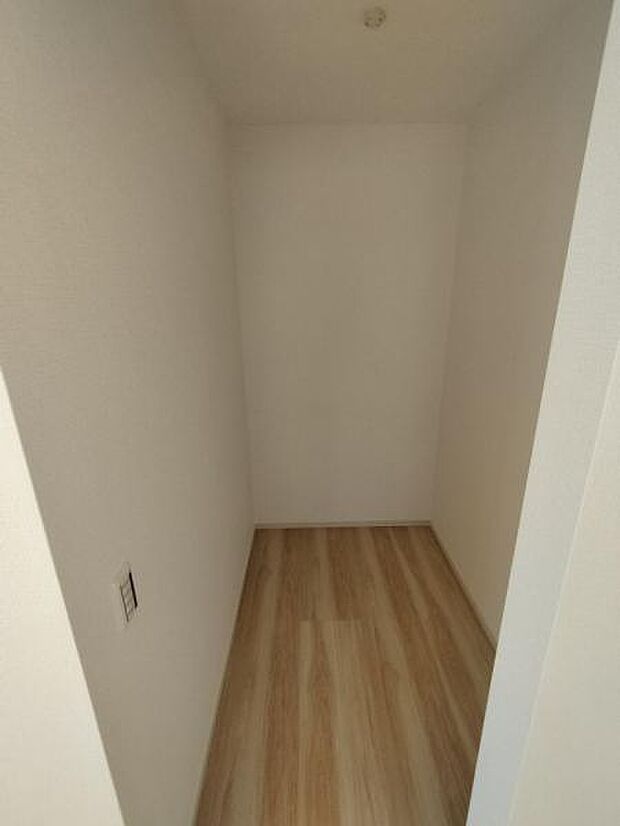 2階洋室はなんと全室WIC付き。収納豊富でお部屋を広くお使いいただけます。