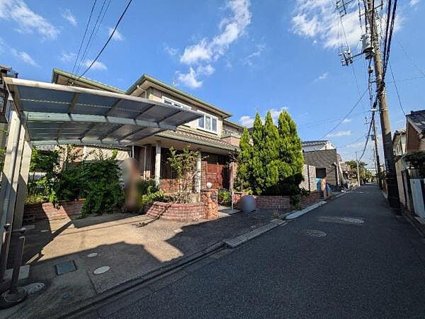 周辺は落ちついた住宅街で子育て世代にもおすすめです。