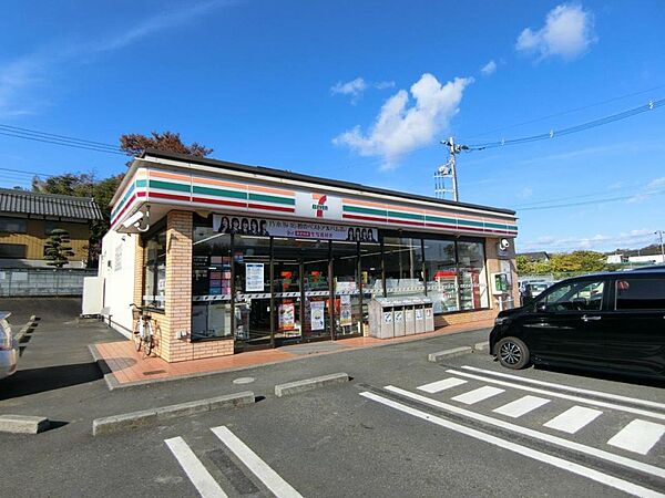 セブン-イレブン 千葉星久喜東店まで徒歩7分