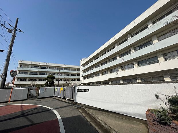 船橋市立七林中学校まで徒歩13分