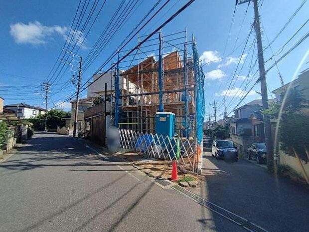 周辺は閑静な住宅街で公園もあり、子育て世代にもおすすめです。