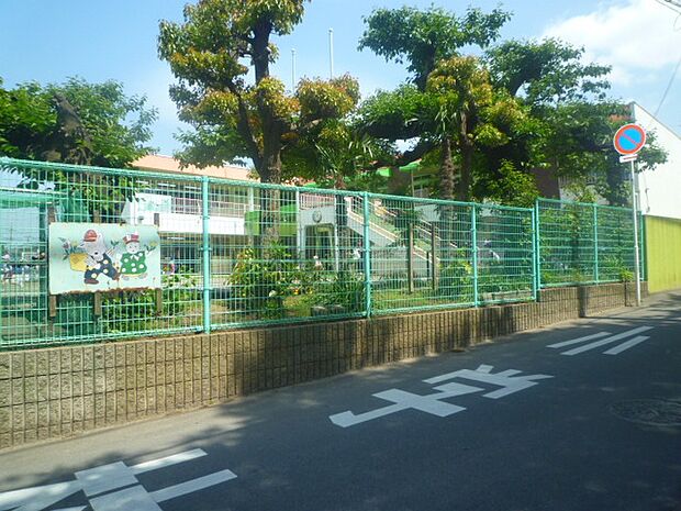 すずらん幼稚園まで徒歩14分