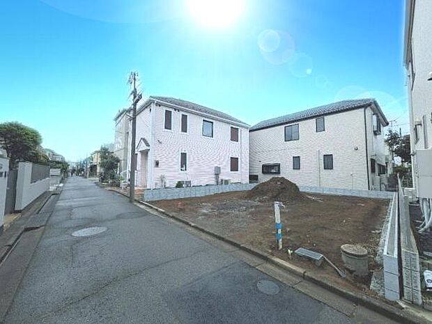 7/13撮影 周辺は閑静な住宅街で、公園も近くにあり、子育て世代にもおすすめです。