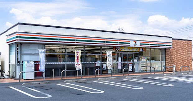 セブン-イレブン 千葉さつきが丘団地北店まで徒歩3分