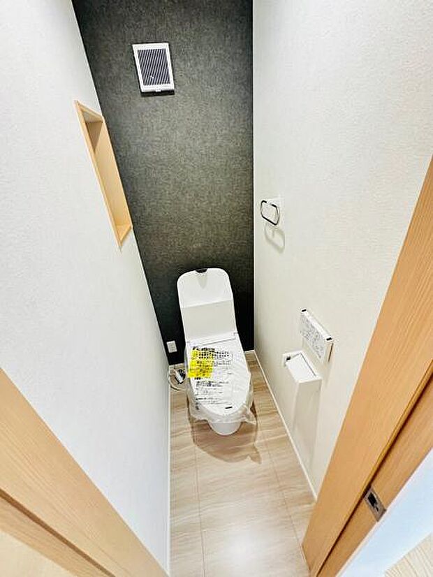 各階にあるトイレはもちろんウォシュレット機能付き。