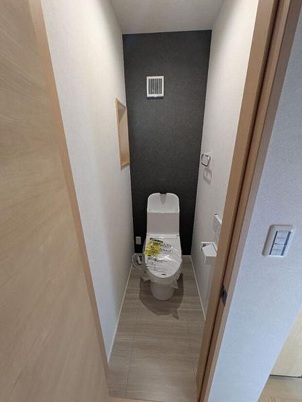 各階にあるトイレはもちろんウォシュレット機能付き。