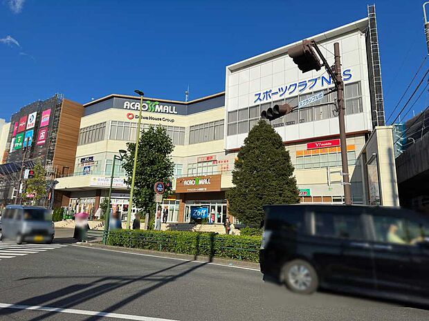 アクロスモール新鎌ヶ谷まで徒歩14分
