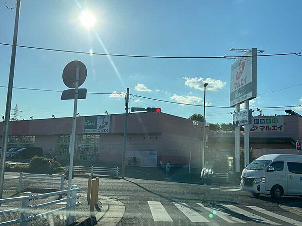 新鮮市場マルエイ新鎌ヶ谷店まで徒歩8分