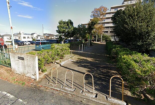 作草部台公園まで徒歩8分