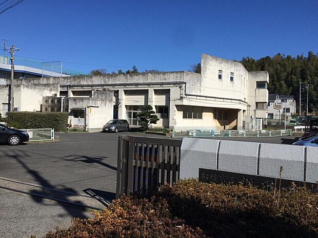 船橋市立旭中学校まで徒歩11分