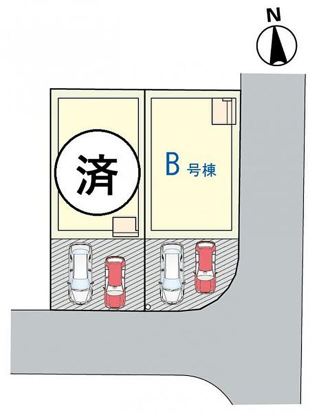 最終1棟。前面道路は4.5m。カースペースは車種により2台分。B号棟は角地で日当たりも良好です。