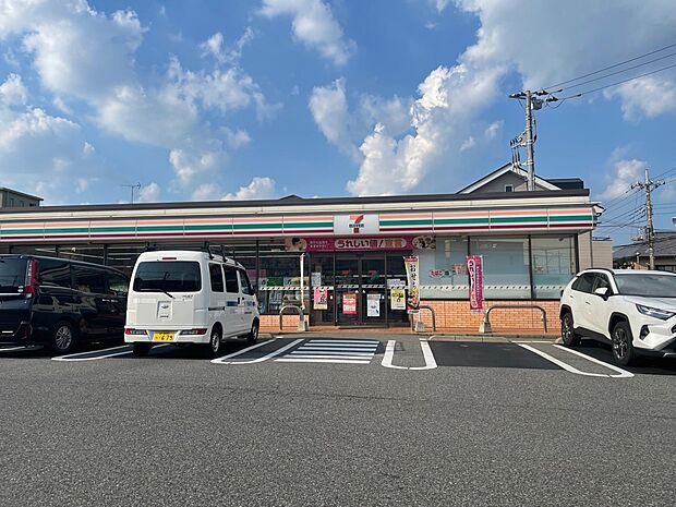 セブン-イレブン 八千代宮坂店まで徒歩4分