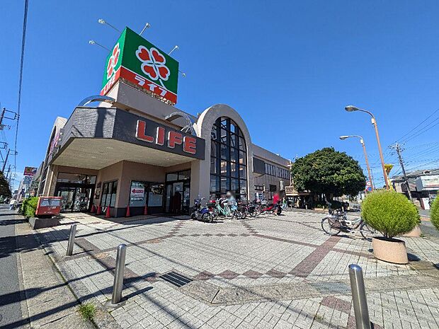 ライフ松戸二十世紀ヶ丘店 徒歩6分