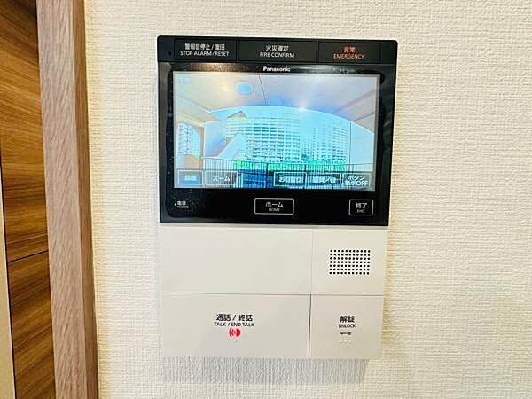 通話や録画も簡単なTVモニター付きインターフォンです。