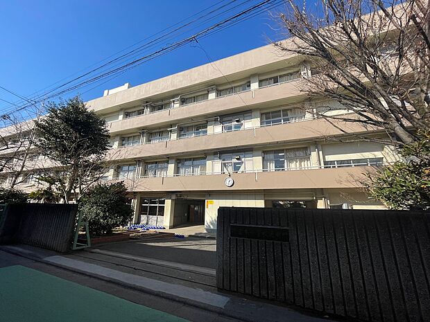 船橋市立宮本小学校まで徒歩4分