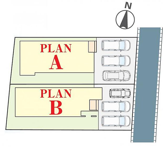 カースペースは車種によりなんと3台分。並列駐車可能で出し入れもしやすくなっています。