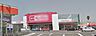 周辺：マックスバリュ 本城店（574m）
