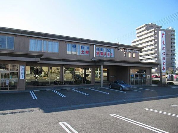 東濃信用金庫鷹来支店 600m