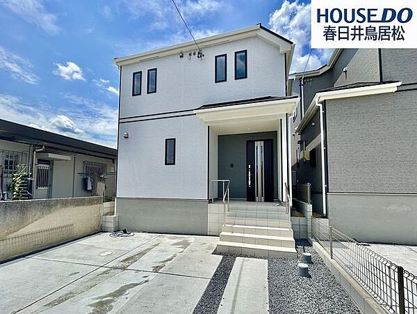 ◇外観写真◇高森台7丁目の閑静な住宅街に全2棟で新築戸建ての登場です！小学校・中学校まで徒歩5分圏内なので、小さなお子様の通学も安心できる距離♪子育て世帯にもおすすめです♪