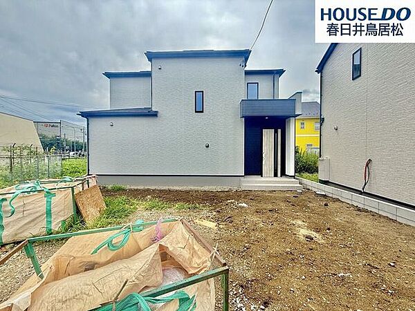 ◇8月28日撮影　外観写真◇閑静な住宅街「上田楽町」に全3棟新築戸建が登場です♪【長期優良認定住宅】丈夫で安心・長持ち！減税や優遇措置も♪ゆとりの間取り4LDK+WIC♪駐車場2台分♪