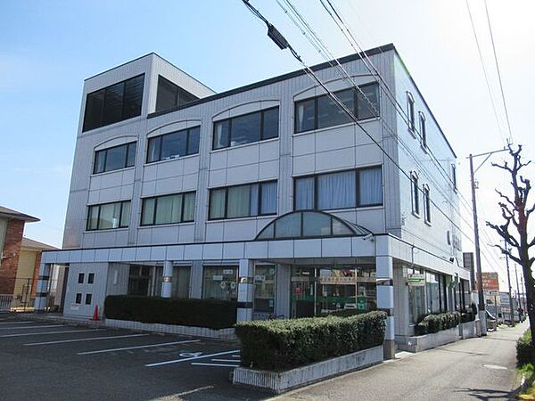 東濃信用金庫八田支店 730m