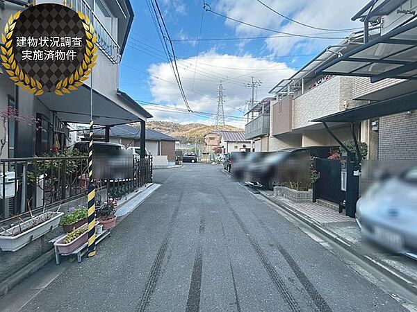 車通りの少ない住宅街はお子様がいらっしゃるご家庭も安心ですね。