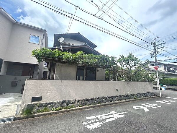 ■現地■ 住まい選びのプロフェッショナル。地元北摂エリアに特化した地域担当の私達にお任せ下さい！