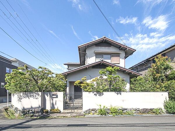 ■現地■「島本」駅まで徒歩約14分、「水無瀬」駅まで徒歩約18分。