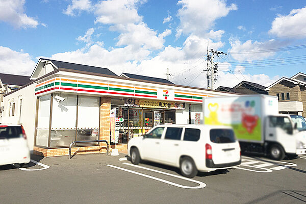 セブンイレブン　高槻奈佐原元町店（906m）
