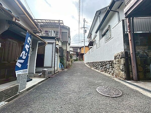 現地ご内覧ご希望のお客様は、お電話いただければスムーズにご案内させていただけます♪