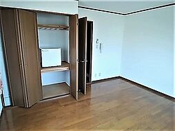 エターナルスライブ 202 2階1Kのリビング/ダイニング