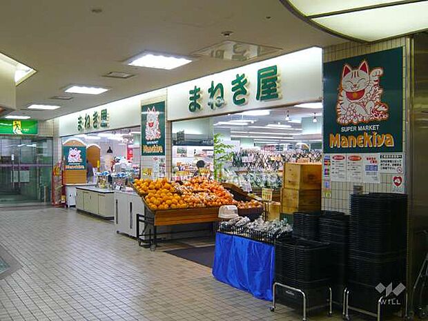 まねき屋(宝塚店)の外観