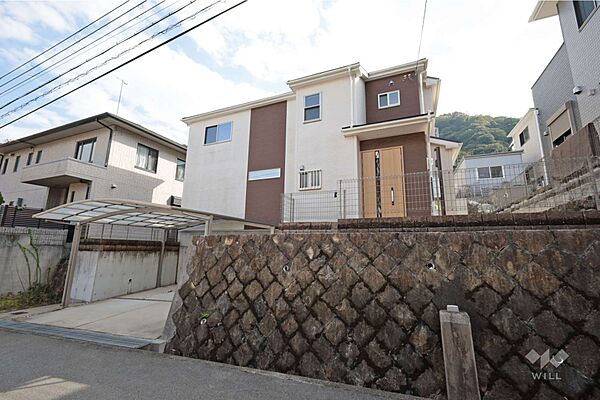 外観：328000546561